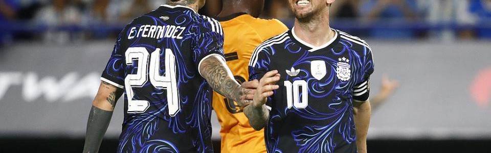 阿根廷5-0赞比亚！正赛5连胜 梅西无私让点+连续21年为国家队破门